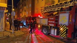 elazigda-apartman-catisinda-sobadan-kaynaklanan-duman-alarmi-U3yGPnkA.jpg