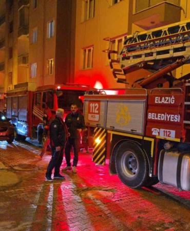 elazigda-apartman-catisinda-sobadan-kaynaklanan-duman-alarmi-U3yGPnkA.jpg