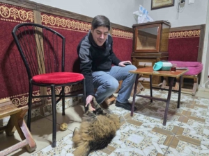 elazigda-bidik-kedisi-ve-esnafin-sicak-dostlugu-wBwc4iqA.jpg