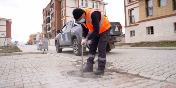 Elazığ'da Haşere İlaçlama Çalışmaları Kış Aylarında Devam Ediyor Elazığ’da Haşere İlaçlama Çalışmaları Kış Aylarında Devam Ediyor