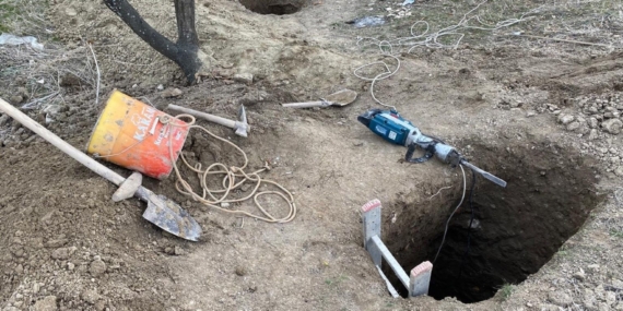 Elazığ’da kaçak kazı yapan 3 kişi suçüstü yakalandı