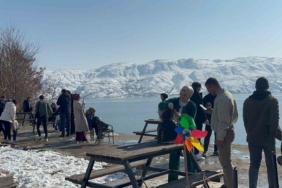 elazigda-kar-manzarasi-buyuledi-hazar-golu-ve-hazar-baba-dagina-ziyaretci-akini-8JZt1nUt.jpg