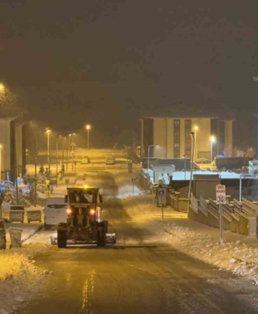 elazigda-karla-mucadele-calismalari-devam-ediyor-5y3O34t4.jpg