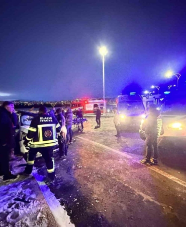 elazigda-trafik-kazasi-busra-cinkilic-hayatini-kaybetti-xUSX3s9L.jpg