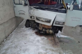 elazigda-yolcu-minibusu-kaza-yapti-9-yarali-5grd8aRV.jpg
