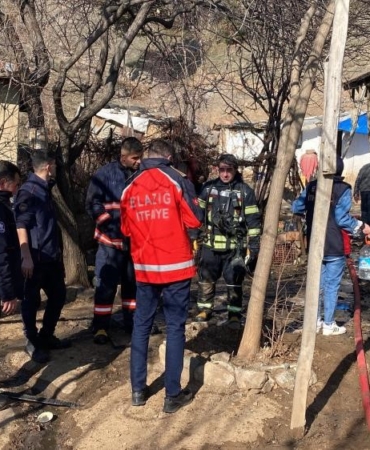 elazigdaki-yangin-faciasinda-agir-yaralanan-genc-kiz-hayatini-kaybetti-ZjSg5XC6.jpg