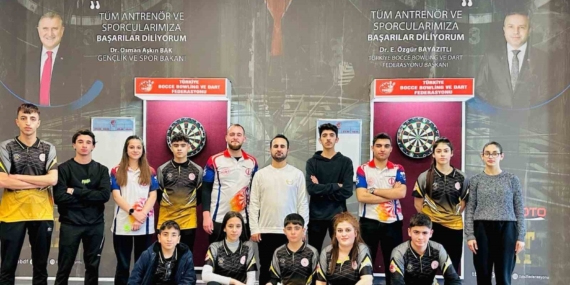 Elazığlı Bedirhan Nas Türkiye Dart Şampiyonu Oldu