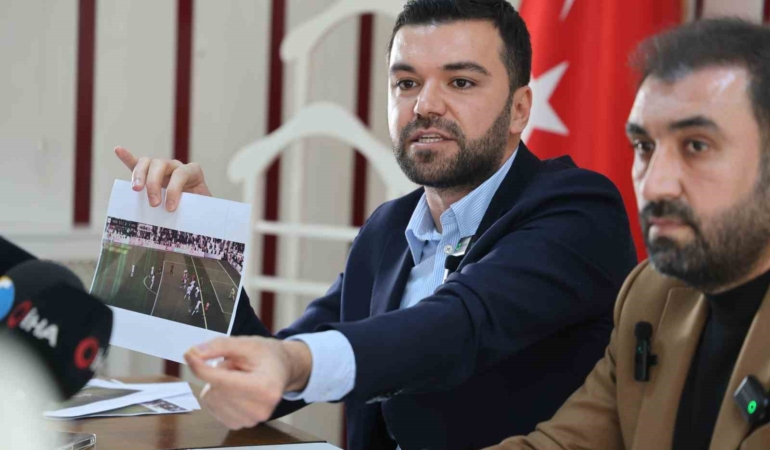 elazigspor-asbaskani-vanspor-camiasindan-ozur-diliyoruz-ancak-sorumlu-vanspor-yonetimi-HBeNu3yR.jpg