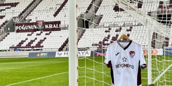 Elazığspor’a Vanspor Maçındaki Olaylar Nedeniyle 1 Maç Seyircisiz Oynama Cezası Verildi Elazığspor’a Vanspor Maçındaki Olaylar Nedeniyle 1 Maç Seyircisiz Oynama Cezası Verildi