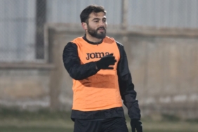 Elazığspor'dan Ayrılık: Melih İnan Batman Petrolspor’a Kiralandı elazigspordan-ayrilik-melih-inan-batman-petrolspora-kiralandi-WVBEwLIv.jpg