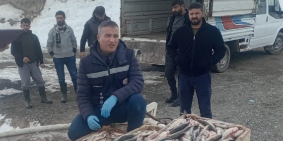 Erçek Gölü'nde İnci Kefali Avcılığı ve Sürdürülebilirlik Erçek Gölü’nde İnci Kefali Avcılığı ve Sürdürülebilirlik