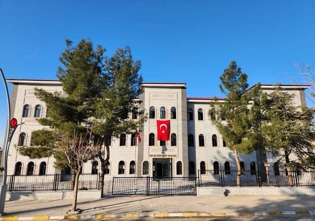 eruh-kaymakamligindan-tasinmaz-kiralama-ve-satis-duyurusu-nO1uJfrJ.jpg