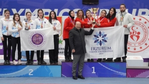 erzurum-teknik-universitesinden-curling-sampiyonasinda-cifte-kupa-basarisi-9mhpxcPT.jpg