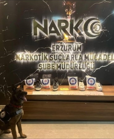 erzurumda-narkotik-operasyonlari-11-kilo-615-gram-uyusturucu-ele-gecirildi-U6aV15u9.jpg