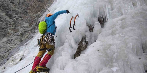 Erzurum'da Unutulmaz Buz Tırmanışı Etkinliği Erzurum’da Unutulmaz Buz Tırmanışı Etkinliği