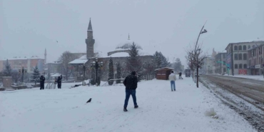 erzurumda-yogun-kar-yagisi-ve-ulasim-sorunlari-2aMbwhl9.jpg