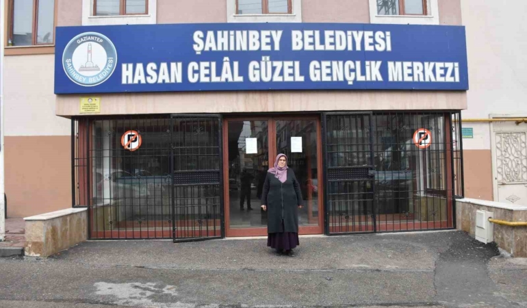 fatma-capirin-yeniden-gorme-hikayesi-nzy5Utix.jpg