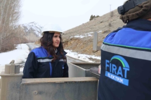 firat-elektrik-dagitim-as-kadin-muhendislerle-enerji-sektorunde-devrim-6BcNz8fz.jpg