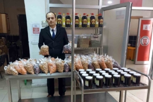 gaziantep-arabanda-ramazan-yardimlari-basladi-M4tD6hLs.jpg