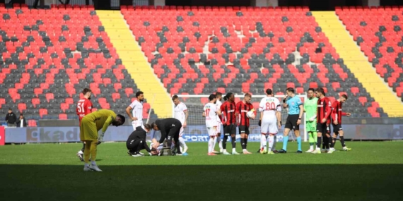 Gaziantep FK - Sivasspor Maç Özeti: 1-1 Eşitlik Gaziantep FK – Sivasspor Maç Özeti: 1-1 Eşitlik