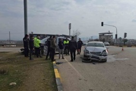 gaziantep-islahiyede-trafik-kazasi-2-yarali-QObUDPmc.jpg