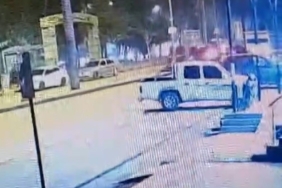 gaziantep-nizipte-sokak-kopekleri-saldirisi-sonrasi-trafik-kazasi-sKRH4SOS.jpg