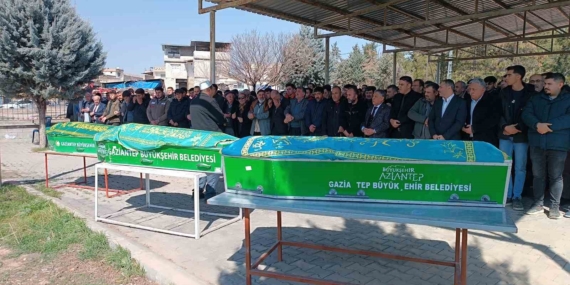 Gaziantep'te 3 Kardeş Karbonmonoksit Gazından Hayatını Kaybetti Gaziantep’te 3 Kardeş Karbonmonoksit Gazından Hayatını Kaybetti