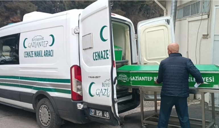 gaziantepte-genc-kadin-kocasi-tarafindan-vurularak-olduruldu-2kPfQQEx.jpg