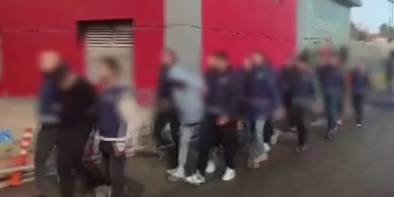 Gaziantep'te Sosyal Medya Üzerinden Dolandırıcılık Operasyonu Gaziantep’te Sosyal Medya Üzerinden Dolandırıcılık Operasyonu