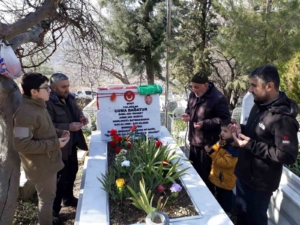 idlib-sehidi-cuma-bagatur-anildi-HAj8Tq2B.jpg