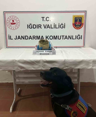 igdirda-kacakcilik-operasyonu-1-kilogram-kubar-esrar-ele-gecirildi-VWJAHDMO.jpg