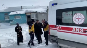 karsta-kar-yagisi-sonrasi-saglik-ekipleri-seferber-oldu-u7jQkjYR.jpg