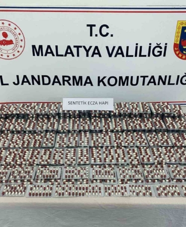 malatyada-jandarma-operasyonlari-uyusturucu-ve-kacak-tutun-ele-gecirildi-uFy88rwt.jpg