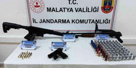 Malatya'da Silah ve Mühimmat Kaçakçılığına Yönelik Operasyon Malatya’da Silah ve Mühimmat Kaçakçılığına Yönelik Operasyon