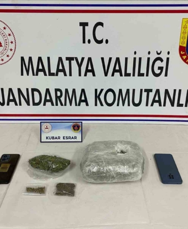 malatyada-uyusturucu-operasyonu-850-gram-esrar-ele-gecirildi-v3Bzs4a1.jpg