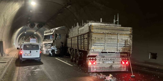 Malatya'nın Doğanşehir İlçesinde Trafik Kazası: Bir Yaralı Malatya’nın Doğanşehir İlçesinde Trafik Kazası: Bir Yaralı