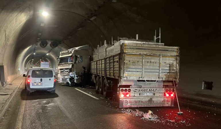 malatyanin-dogansehir-ilcesinde-trafik-kazasi-bir-yarali-I7kL1GJq.jpg