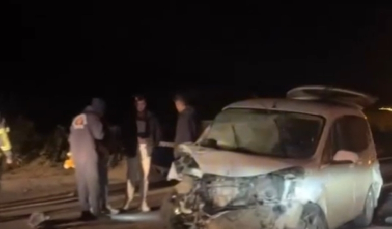mardinde-trafik-kazasi-3-yarali-s3kMebyA.jpg