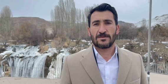 Muradiye Şelalesi'nde Çevre Bilinci Farkındalığı Etkinliği Muradiye Şelalesi’nde Çevre Bilinci Farkındalığı Etkinliği