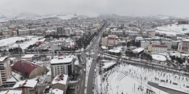 musta-kar-yagisi-nedeniyle-egitime-1-gun-ara-verildi-KIr867tF.jpg