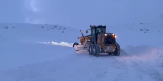 Muş'un Varto İlçesinde Zorlu Doğum Mücadelesi Muş’un Varto İlçesinde Zorlu Doğum Mücadelesi