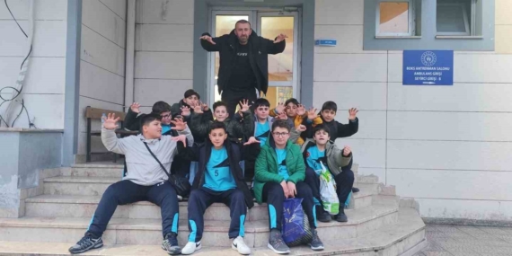 Oltu Cumhuriyet Ortaokulu Voleybolda Bölge Şampiyonu Oltu Cumhuriyet Ortaokulu Voleybolda Bölge Şampiyonu