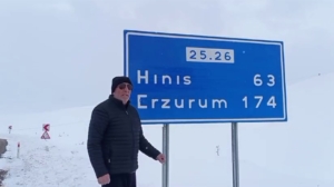 palandoken-gecidinde-yogun-kar-yagisi-ve-ulasim-sorunlari-r2nrz8uL.jpg