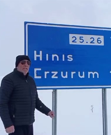 palandoken-gecidinde-yogun-kar-yagisi-ve-ulasim-sorunlari-r2nrz8uL.jpg