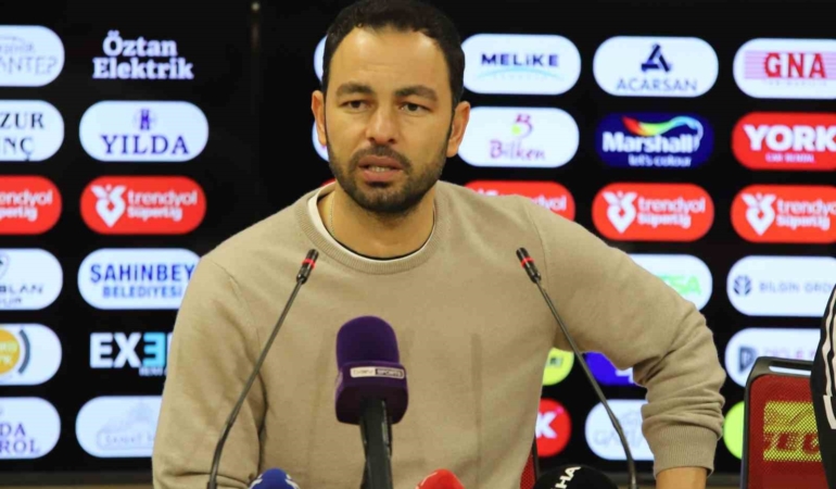 selcuk-inan-sivasspor-macinin-ardindan-degerlendirmelerde-bulundu-hQg8SP3Y.jpg