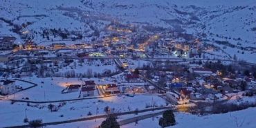 tunceli-pulumurde-yogun-kar-yagisi-nedeniyle-egitime-ara-verildi-dzrYZcBm.jpg