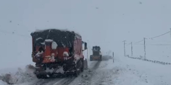 Tunceli'de Eğitime Kar Yağışı Nedeniyle Ara Verildi Tunceli’de Eğitime Kar Yağışı Nedeniyle Ara Verildi