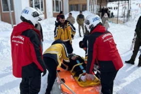 tuncelide-kayak-kazasi-jandarma-ekibi-yarali-kadini-kurtardi-cU6NlZb9.jpg