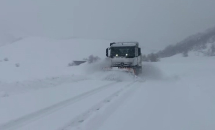 tuncelide-olumsuz-hava-kosullari-nedeniyle-egitimde-ara-verildi-UCc2TMUk.jpg
