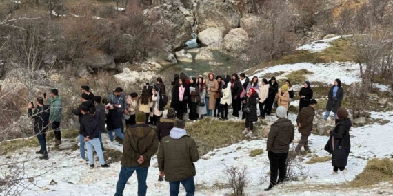 Tunceli'de Yaban Keçilerine Destek Etkinliği Tunceli’de Yaban Keçilerine Destek Etkinliği